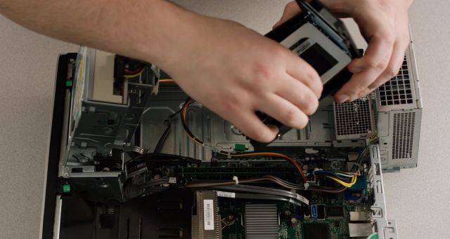 buurman Correspondentie Overname How to Install an SSD in your Desktop | Crucial.com