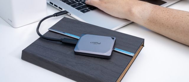 Crucial X9 Pro 1 TB Portable Solid State Drive - External 